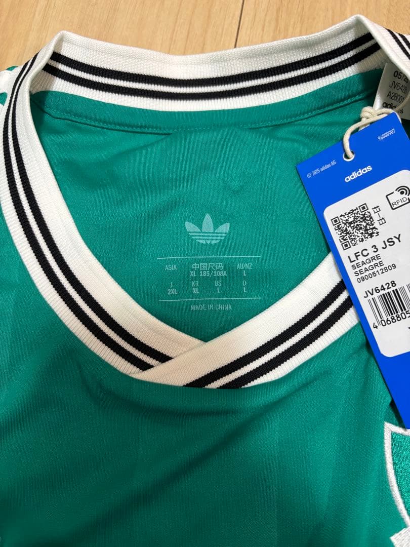 adidas／アディダス 2025-2026 リヴァプールFCサードユニフォーム