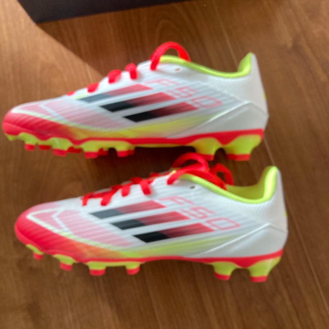 【新品】adidas サッカースパイク F50