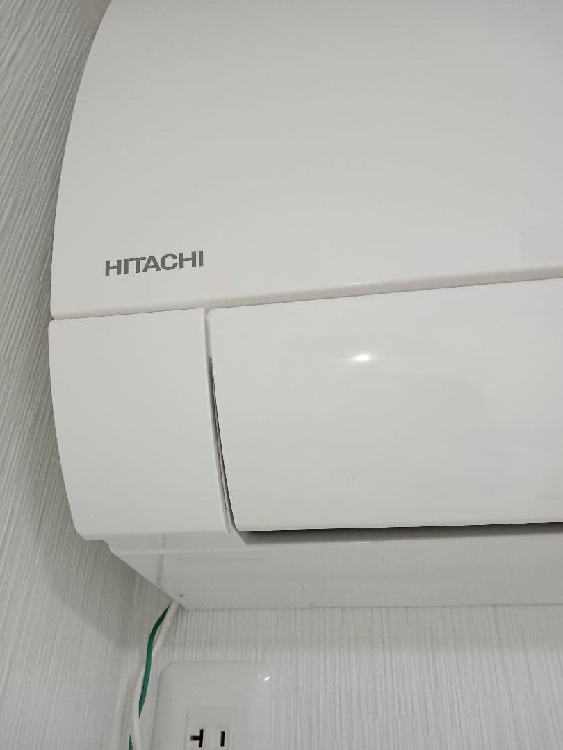 専用ページ 白くまくん　自動洗浄付　エアコン本体、室外機、配管、化粧カバー