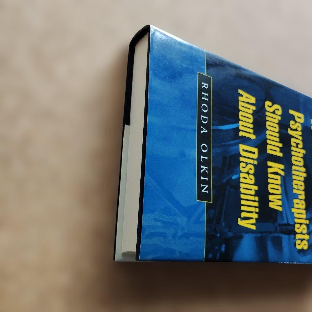 洋書 What Psychotherapists Should Know About