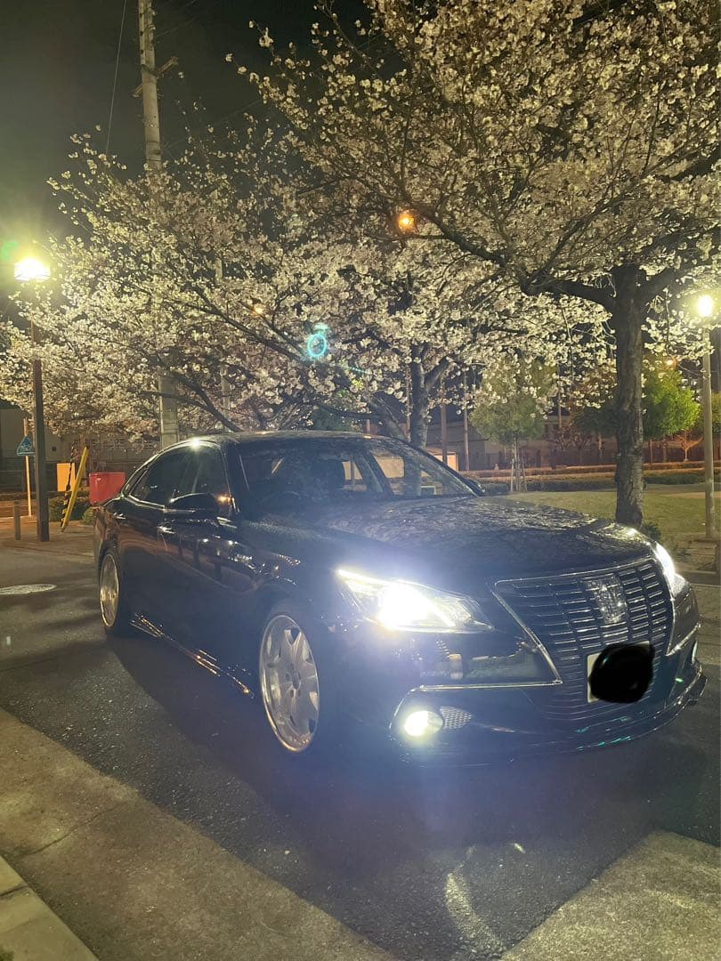 210系クラウン イカリングヘッドライト