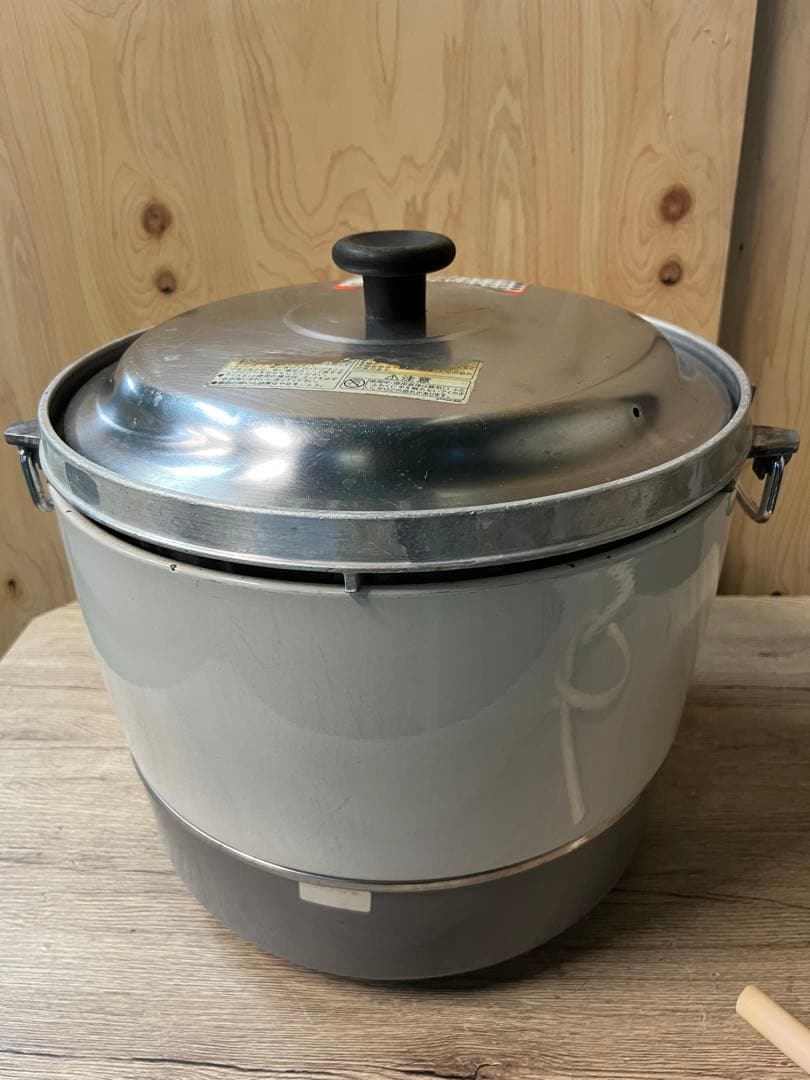 リンナイガス炊飯器 RR-30S1 6L(3.3升) ②