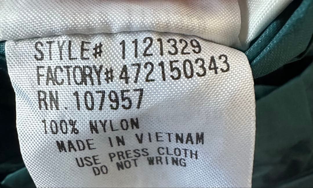 モンベル 寝袋カバー 防水 軽量 登山用 ワイド BREEZE DRY-TEC