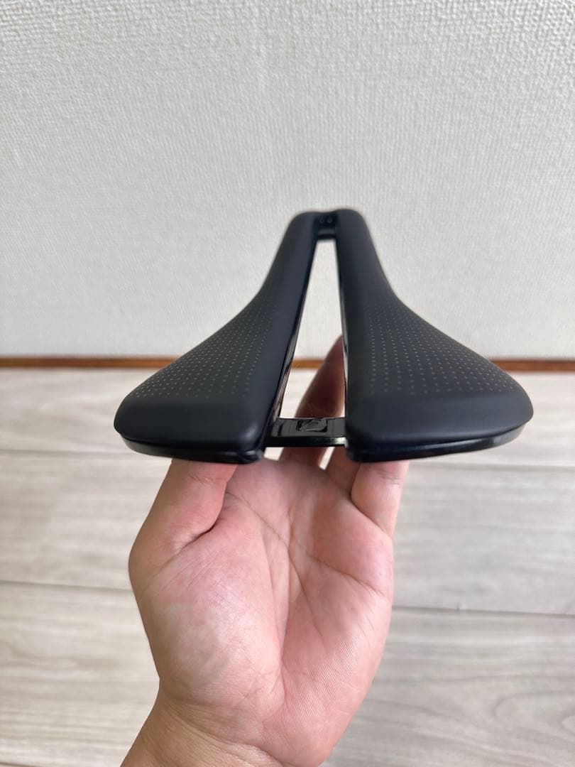 (未使用品)ボントレガー Aeolus Comp サドル 145mm