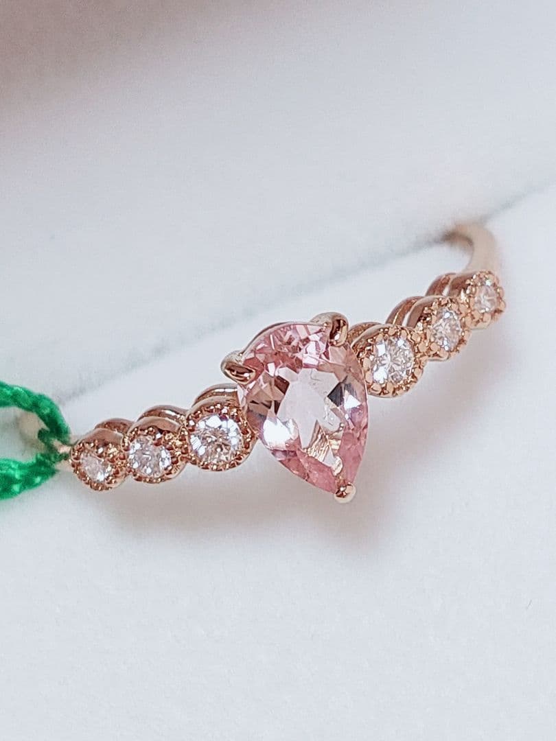 新作 未使用品 k18 天然モルガナイト ダイヤモンド リング