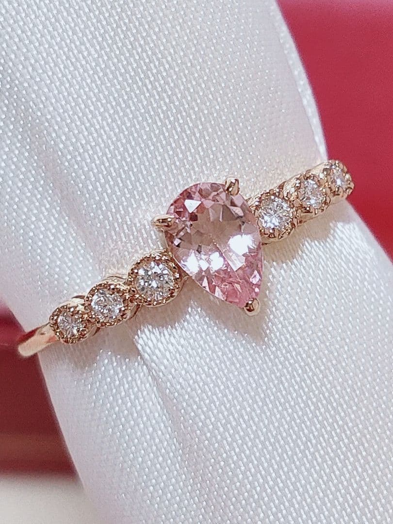 新作 未使用品 k18 天然モルガナイト ダイヤモンド リング