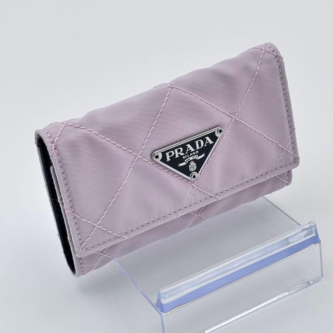 PRADA キルティング キーケース 正規品　6連キーケース 可愛い系