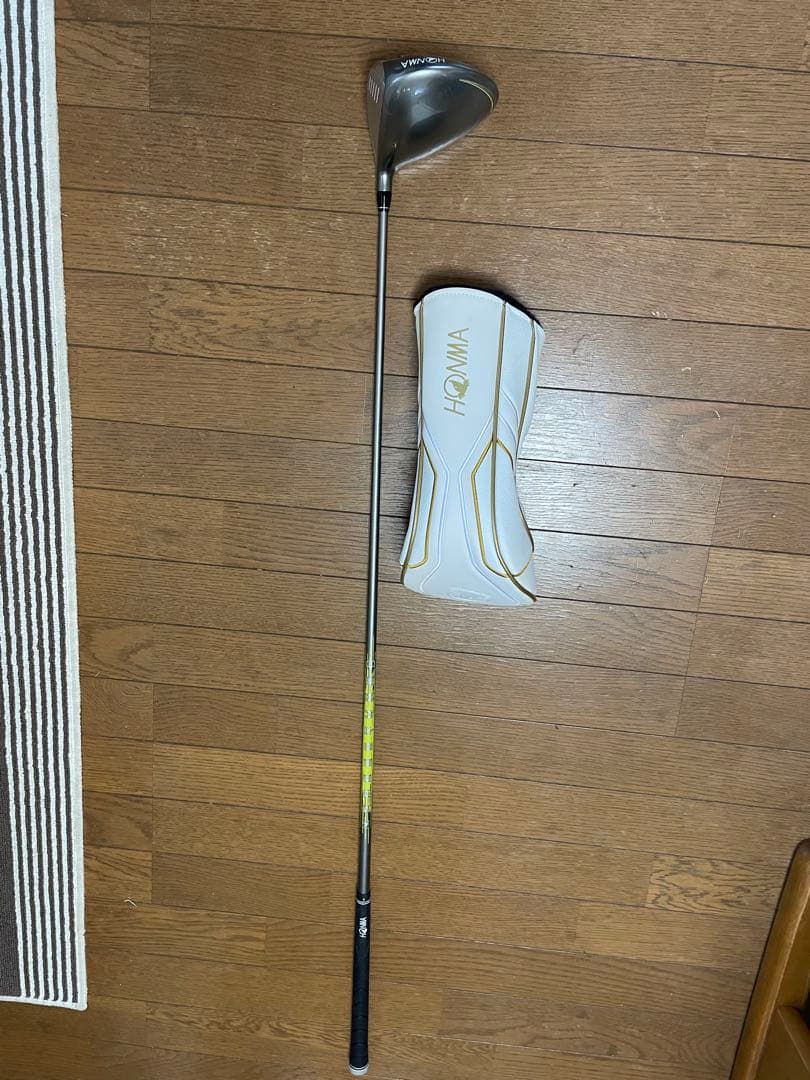 レディースドライバー　ホンマゴルフ　GSドライバー