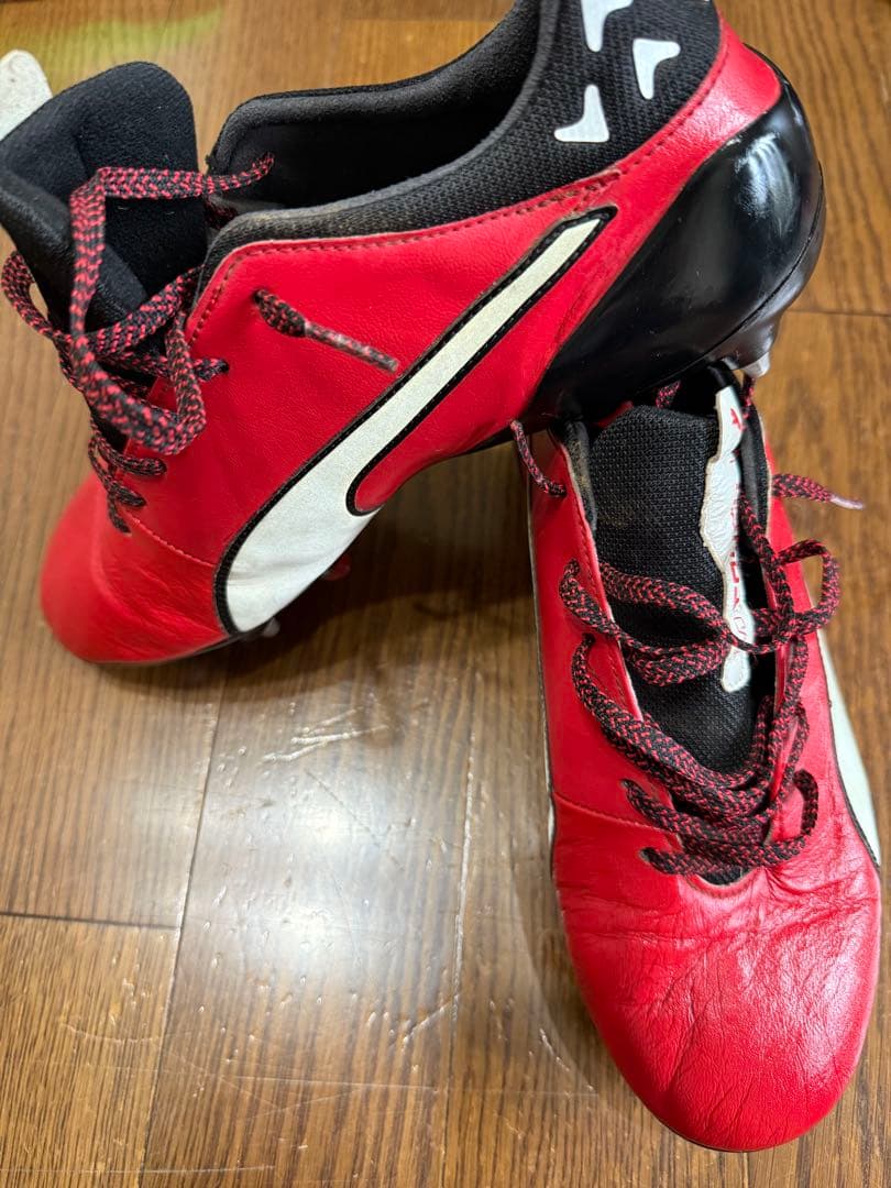 大特価　PUMAプーマエヴォタッチj1 SGソール　26cm サッカースパイク