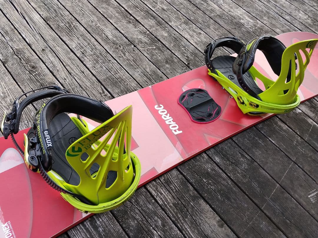 ヨネックス スノーボード2点セット YONEX FOAROC 152 FLUX