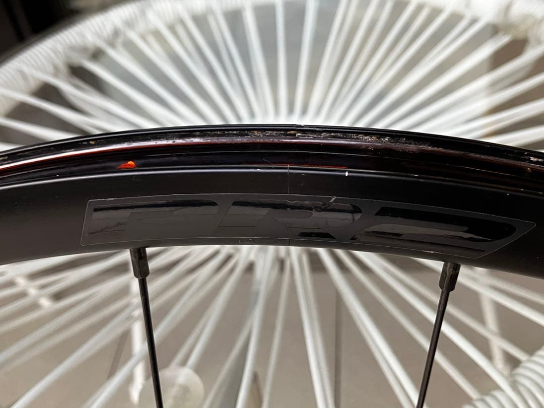 Giant チューブレスレディホイール PR2