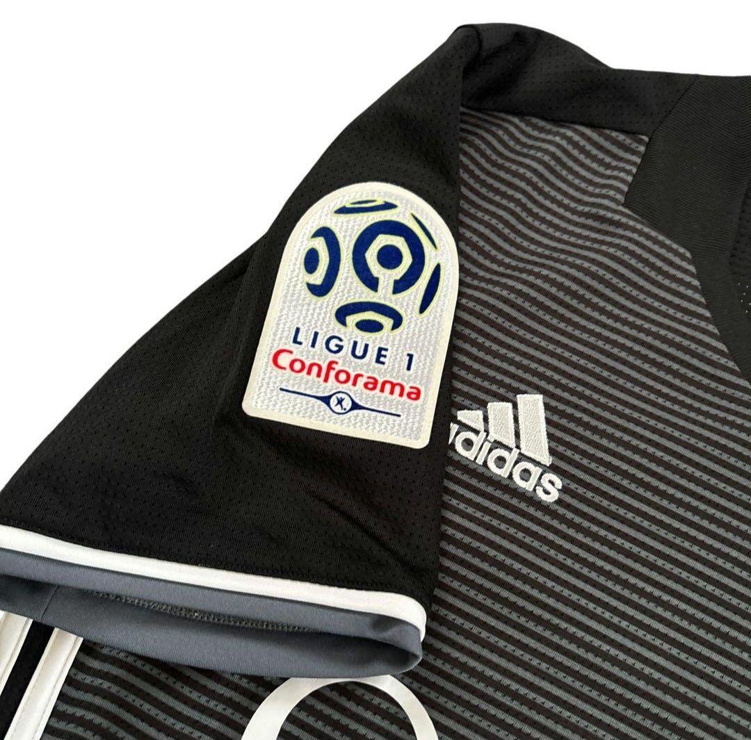 ウェア Olympique Lyonnais 2017-18 3rd Fekir