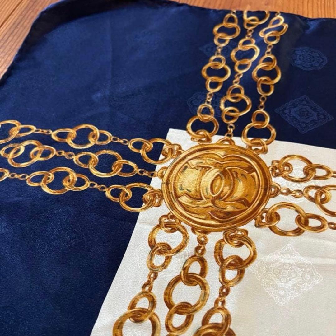Vintage CHANEL CHAIN SCARF シャネル　スカーフ