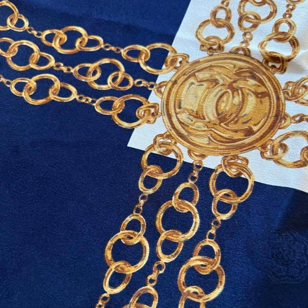 Vintage CHANEL CHAIN SCARF シャネル　スカーフ
