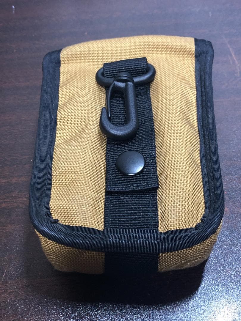 ☆希少色　BRIEFING ブリーフィング カーキ ゴルフ距離計用ケース