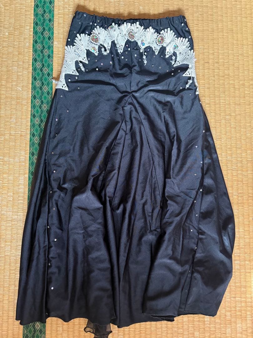 ベリーダンス セットアップ 黒 レース装飾