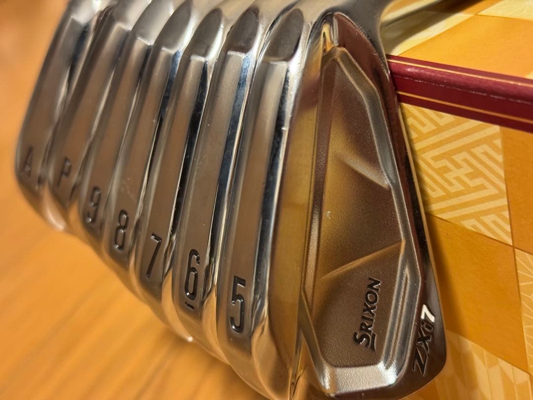 ダンロップ スリクソン ZXi7 7本（#5〜AW） モーダス3 TOUR105