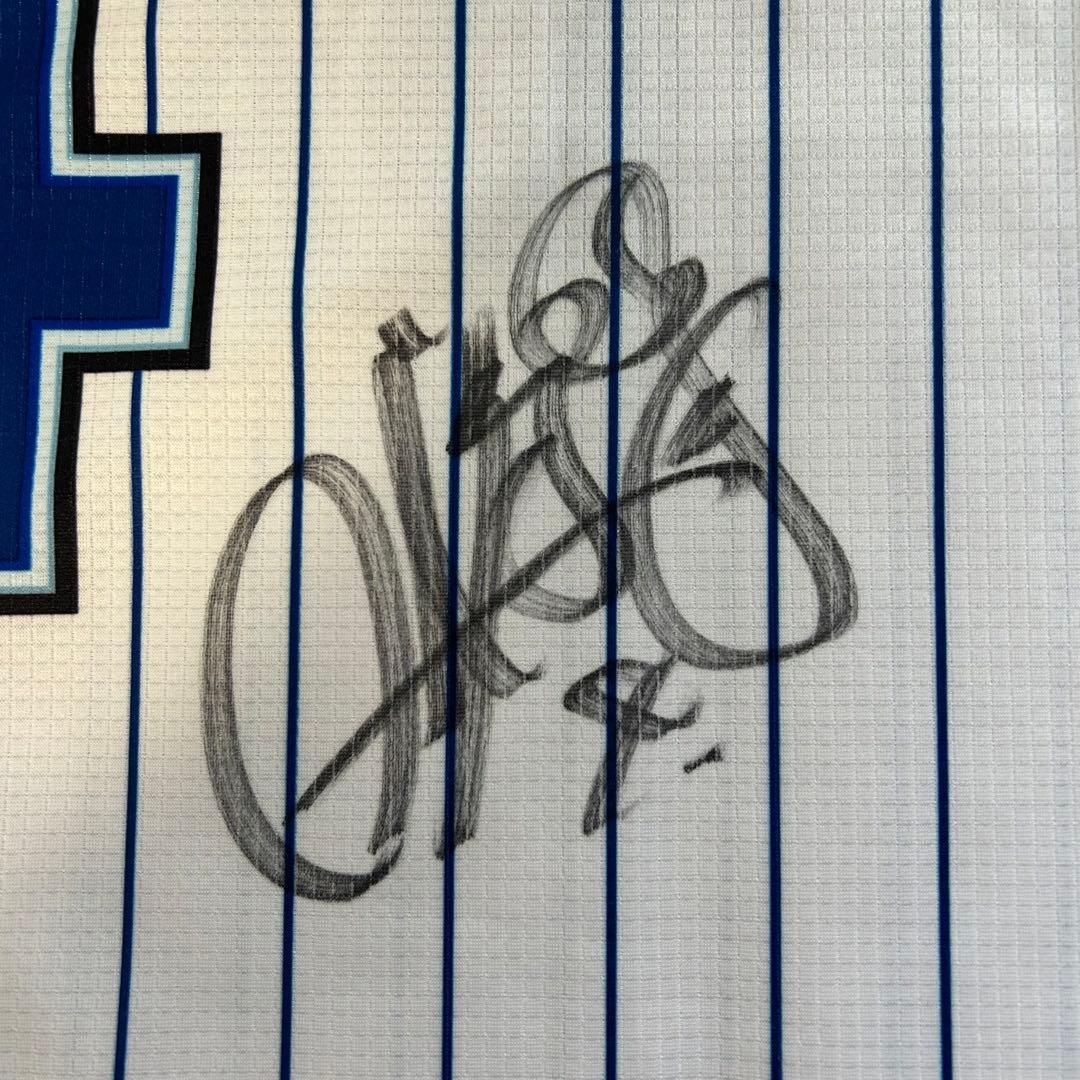 横浜DeNAベイスターズ　ユニフォーム　荒波翔直筆サイン　Lサイズ