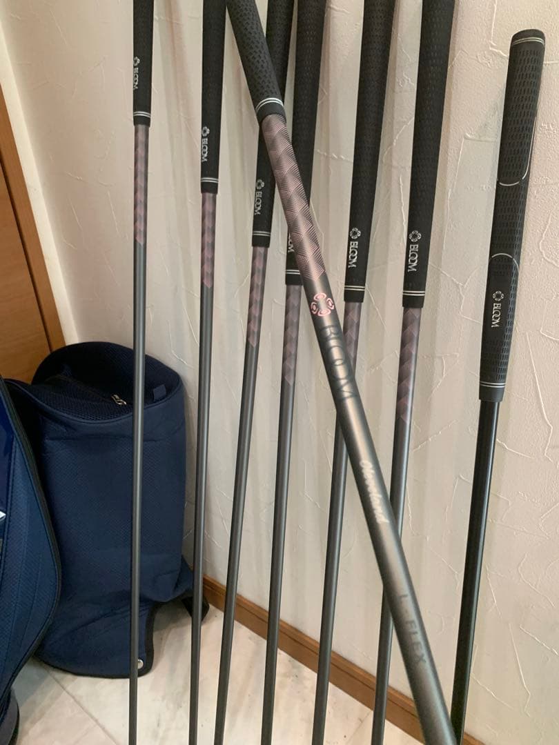 豪華　良品　現行品　クリーブランド　BLOOM レディースゴルフクラブ セット