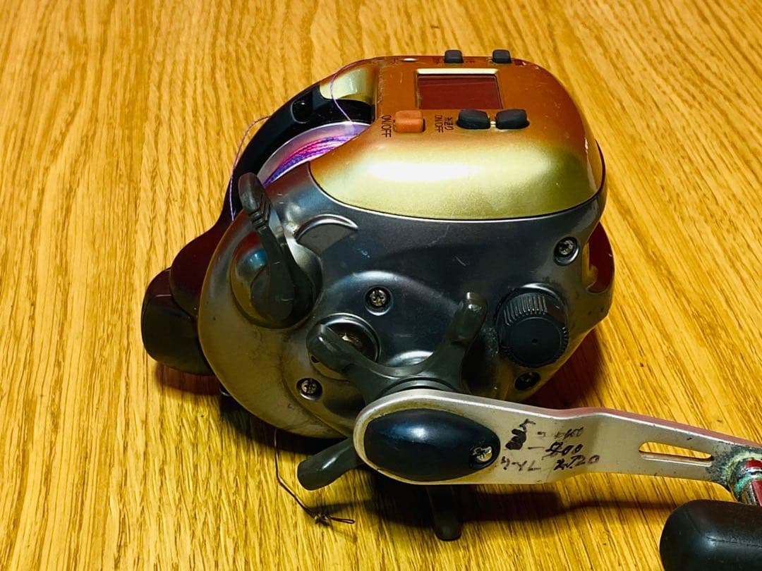 Shimano 電動リール デジタル表示 3000H 中古
