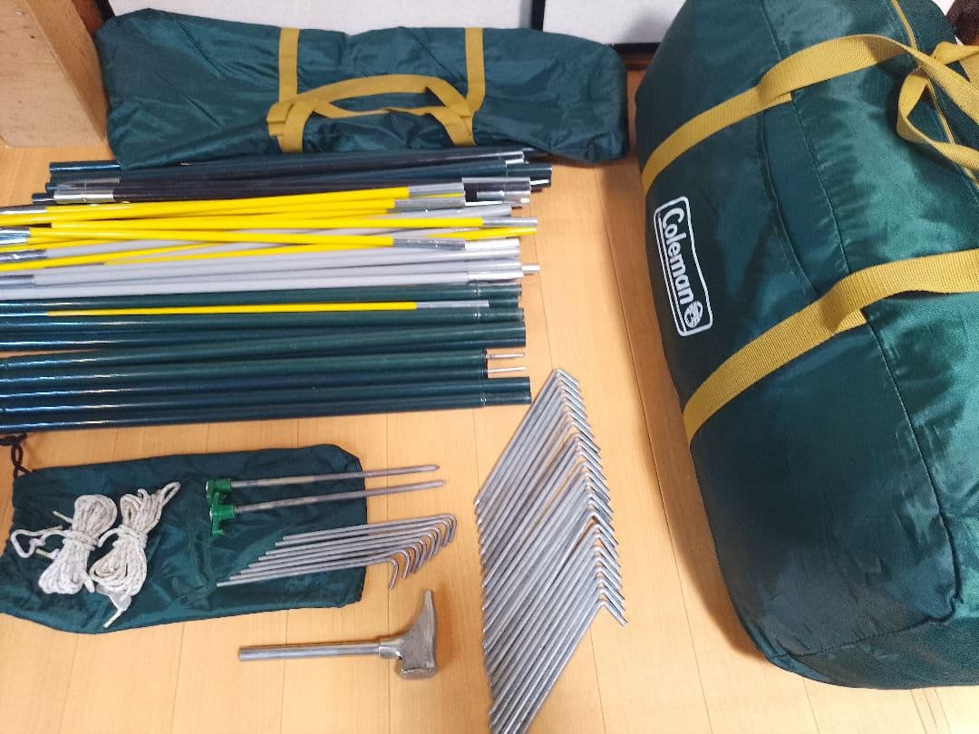 Coleman✦ラウンドスクリーン✦2ルームハウス✦キャノピx4付