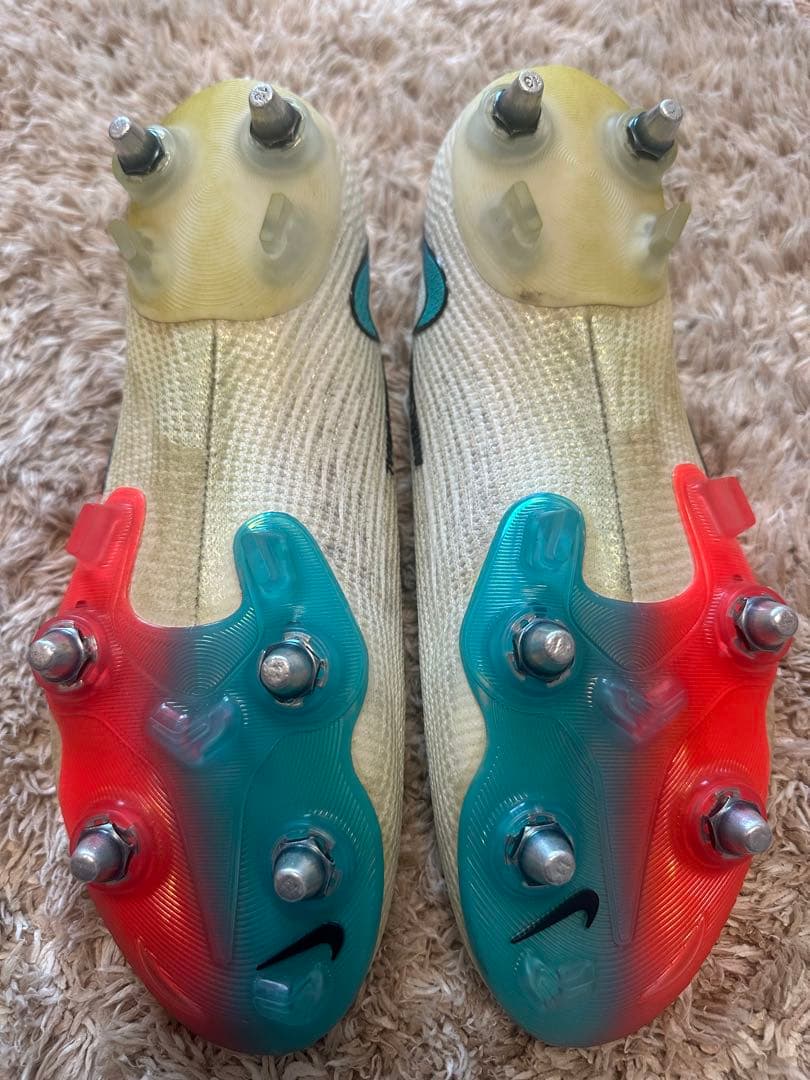 Nike マーキュリアル　SG