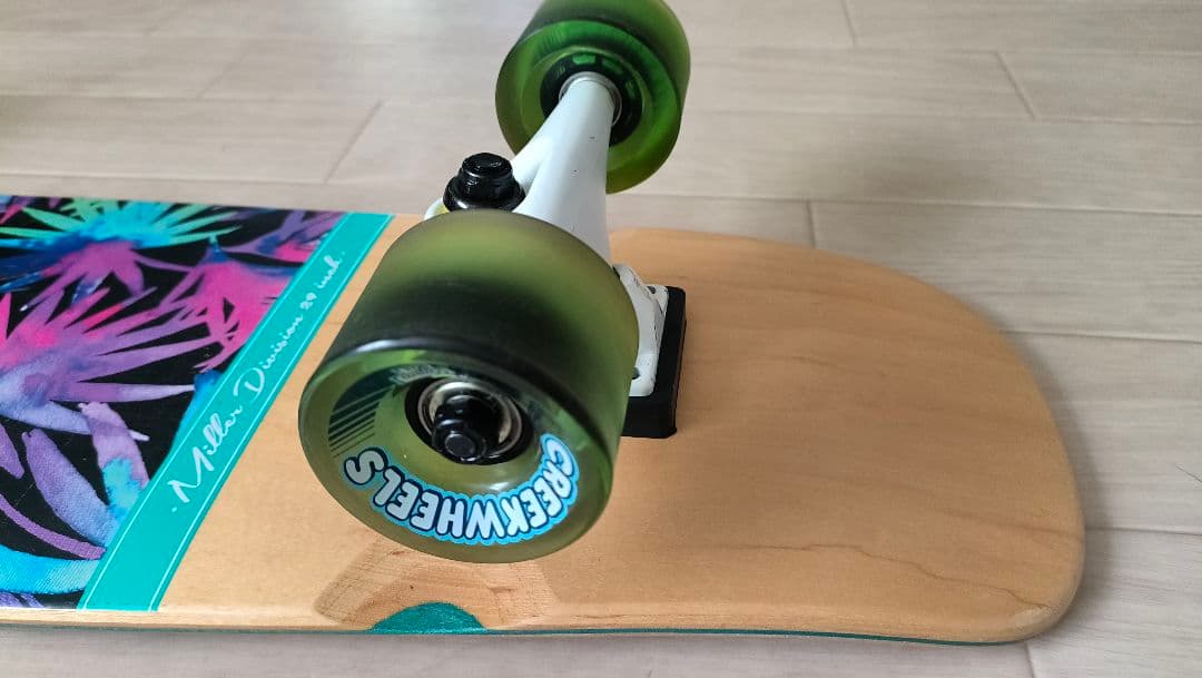 テンプルさま専用　Miller DivisionクルーザーMAUI 29スケート