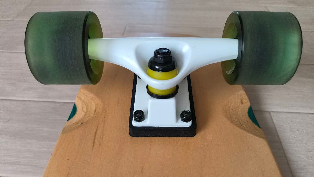 テンプルさま専用　Miller DivisionクルーザーMAUI 29スケート