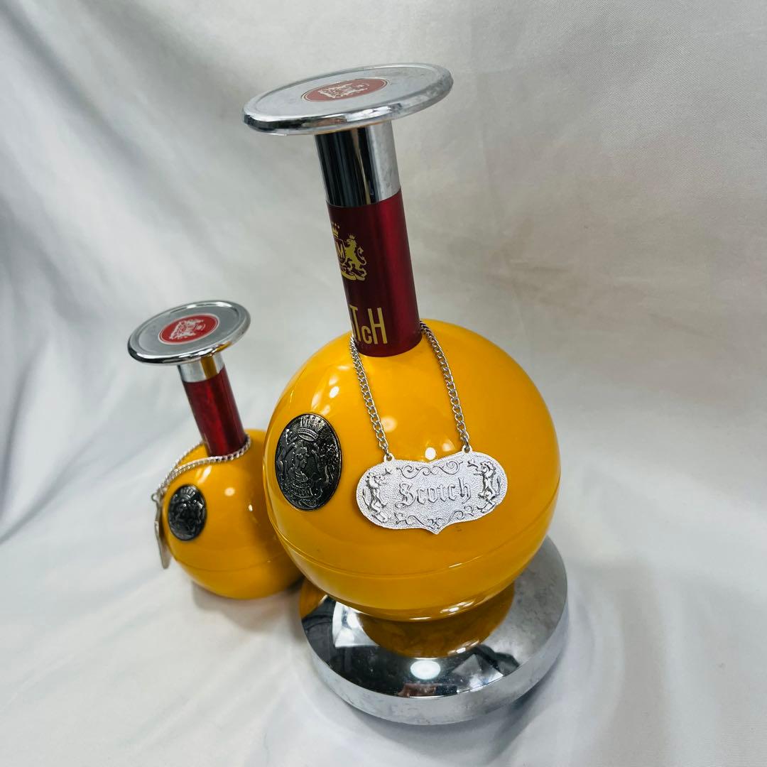 昭和レトロなスコッチボトル型たばこケースとライター　ダンディメイト　タバコグッズ