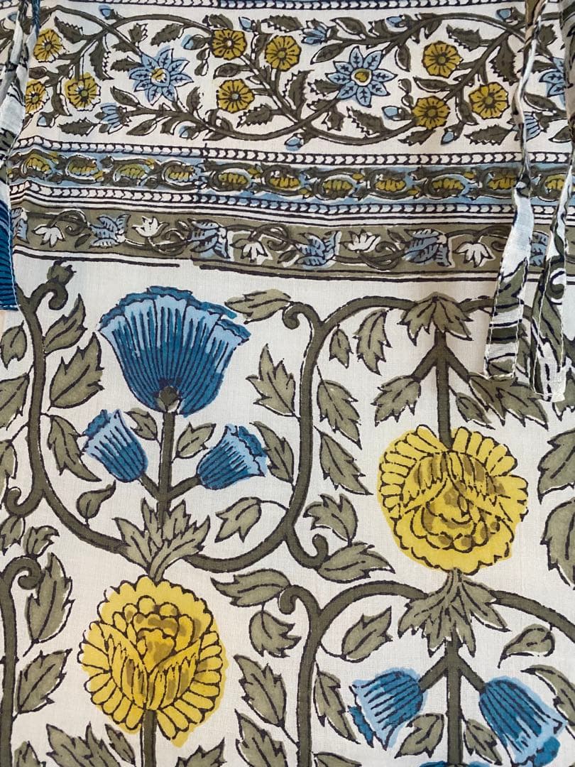 ANOHKI カフェカーテン（たんぽぽ白）