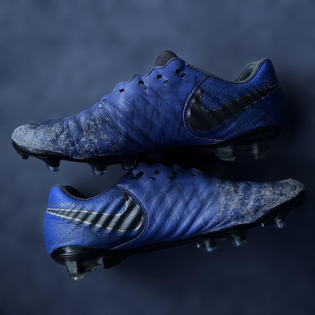 Nike サッカーシューズ スパイク 青　紐なし