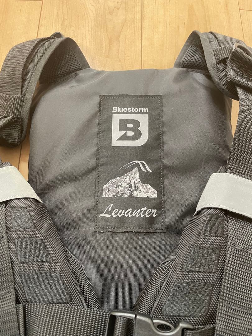 ⭐︎美品　ブルーストーム　レバンテ　ゲームベスト　ブラック　L2-BSJ41