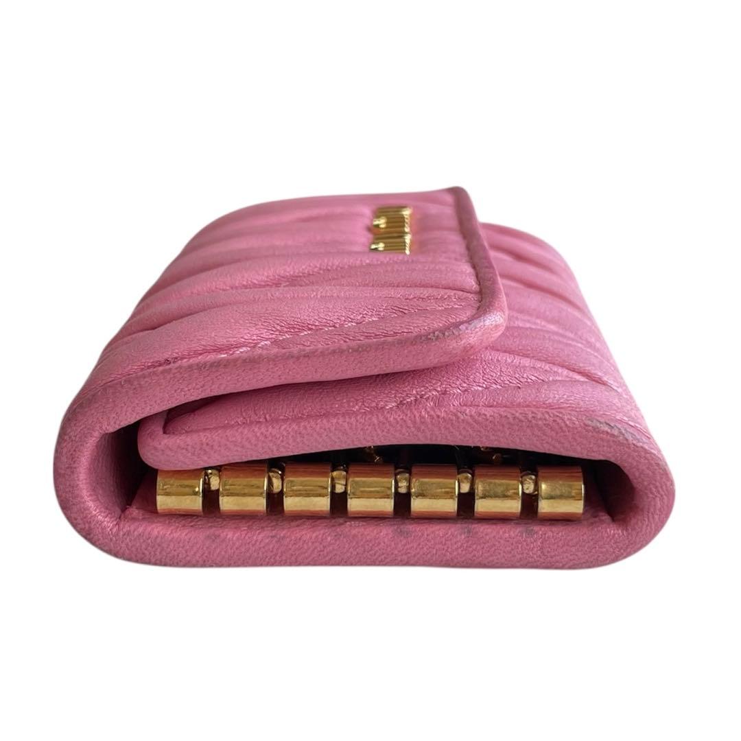 MIU MIU ミュウミュウ マテラッセ キーケース ピンク ゴールドロゴ