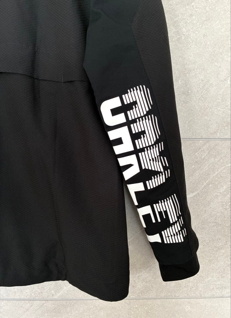 美品 OAKLEY GOLF オークリーゴルフ2WAYブルゾン ブラック M