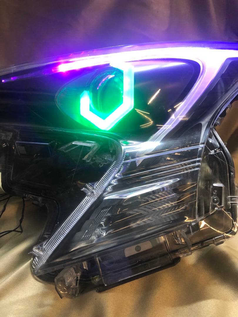 プリウス50前期　rgb六角リング、ポジション　モノアイ紫　ウィポジ青