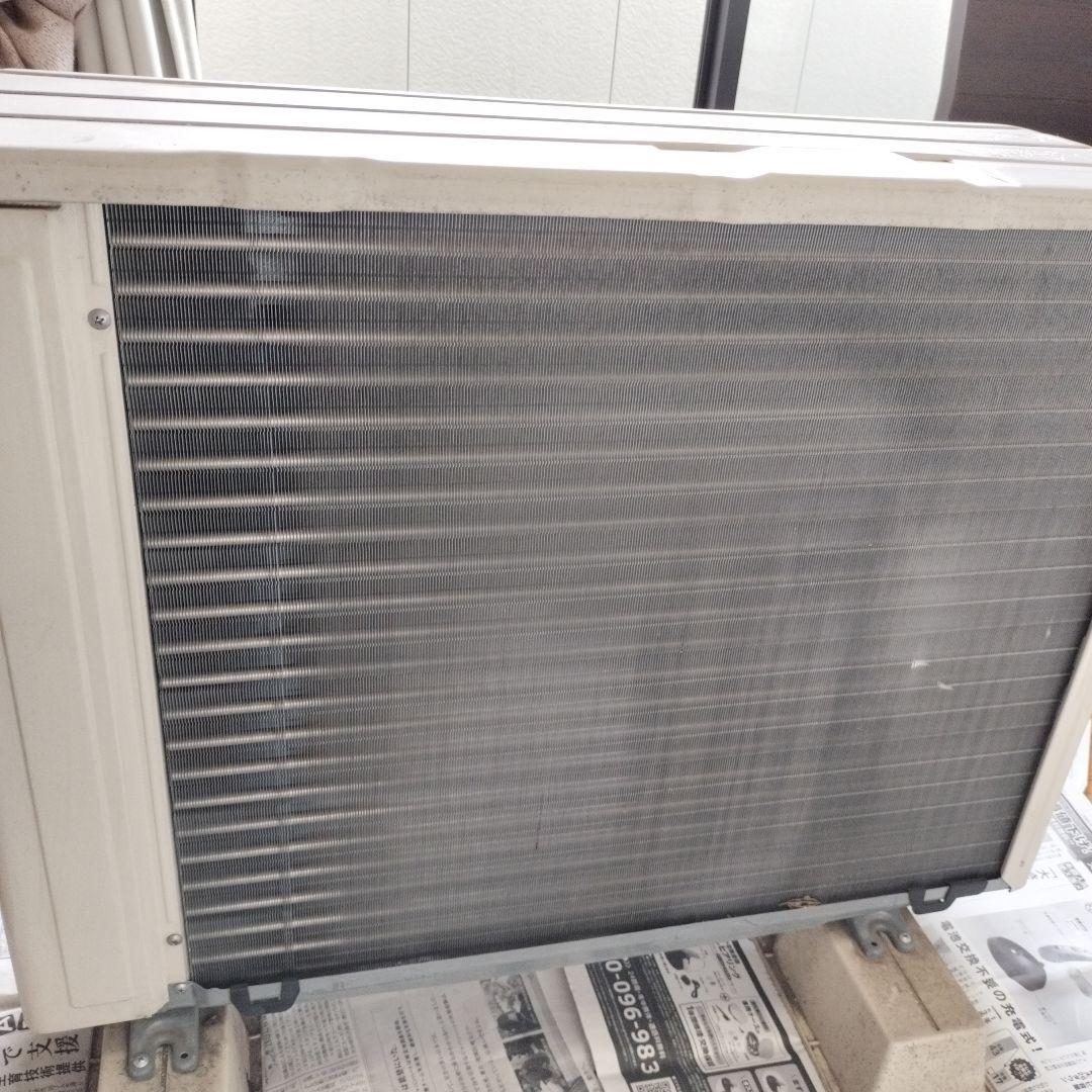 〈使用頻度僅か〉三菱霧ヶ峰　MSZ-GE2216-W　　主に6畳用