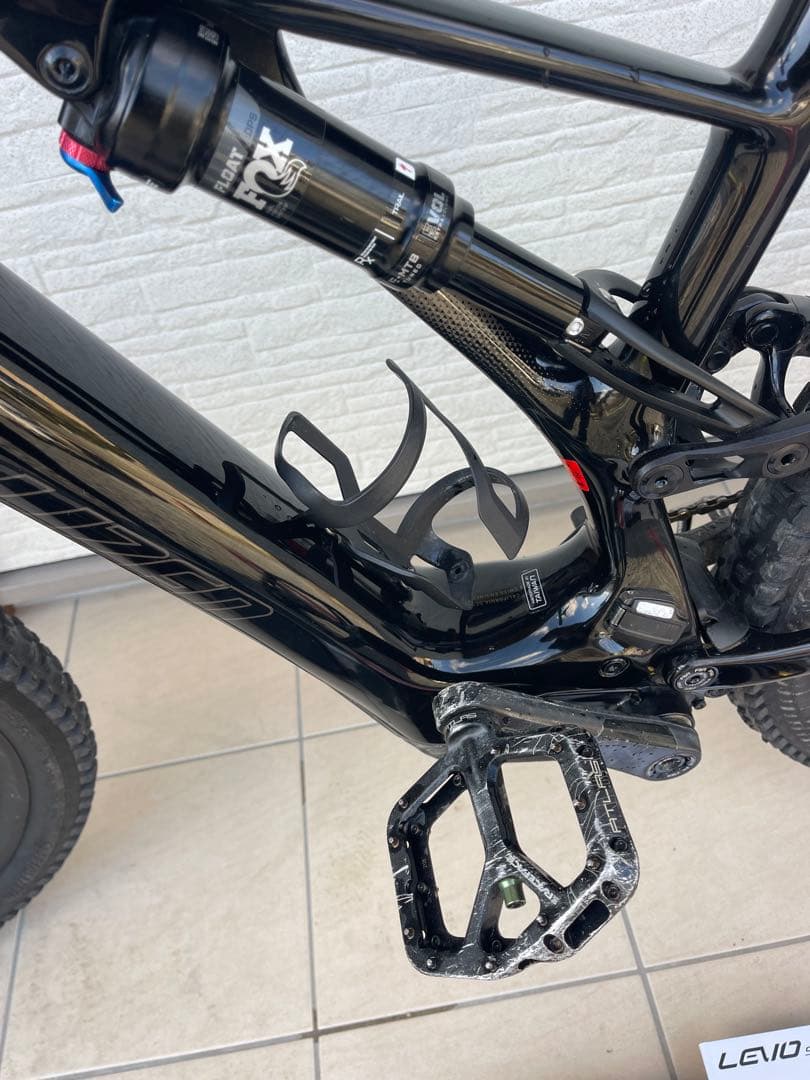 スペシャライズド・リーボslカーボン・フルサスペンション　Mサイズ　 29インチ