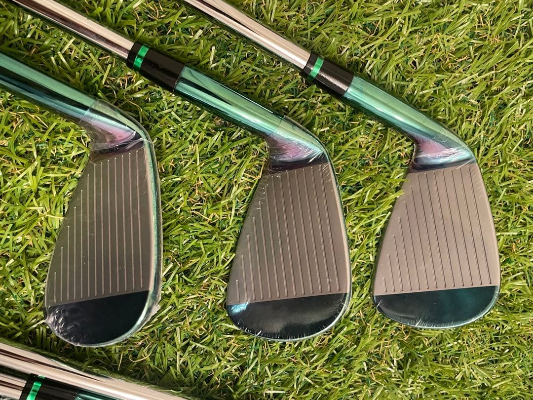 新品限定　ミズノプロ 241 Azalea Limited Edition 7本