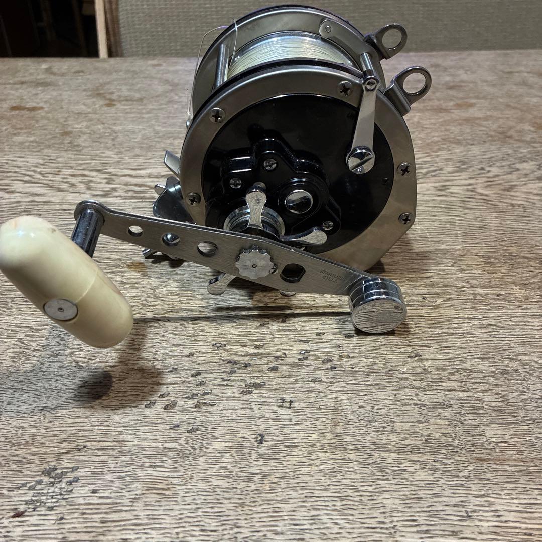 Daiwa 4000D 両軸リール