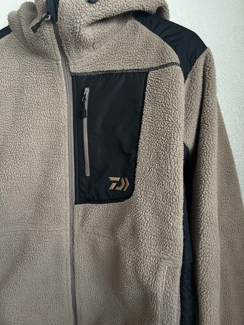 Daiwa フリースジャケット ベージュ/ブラック