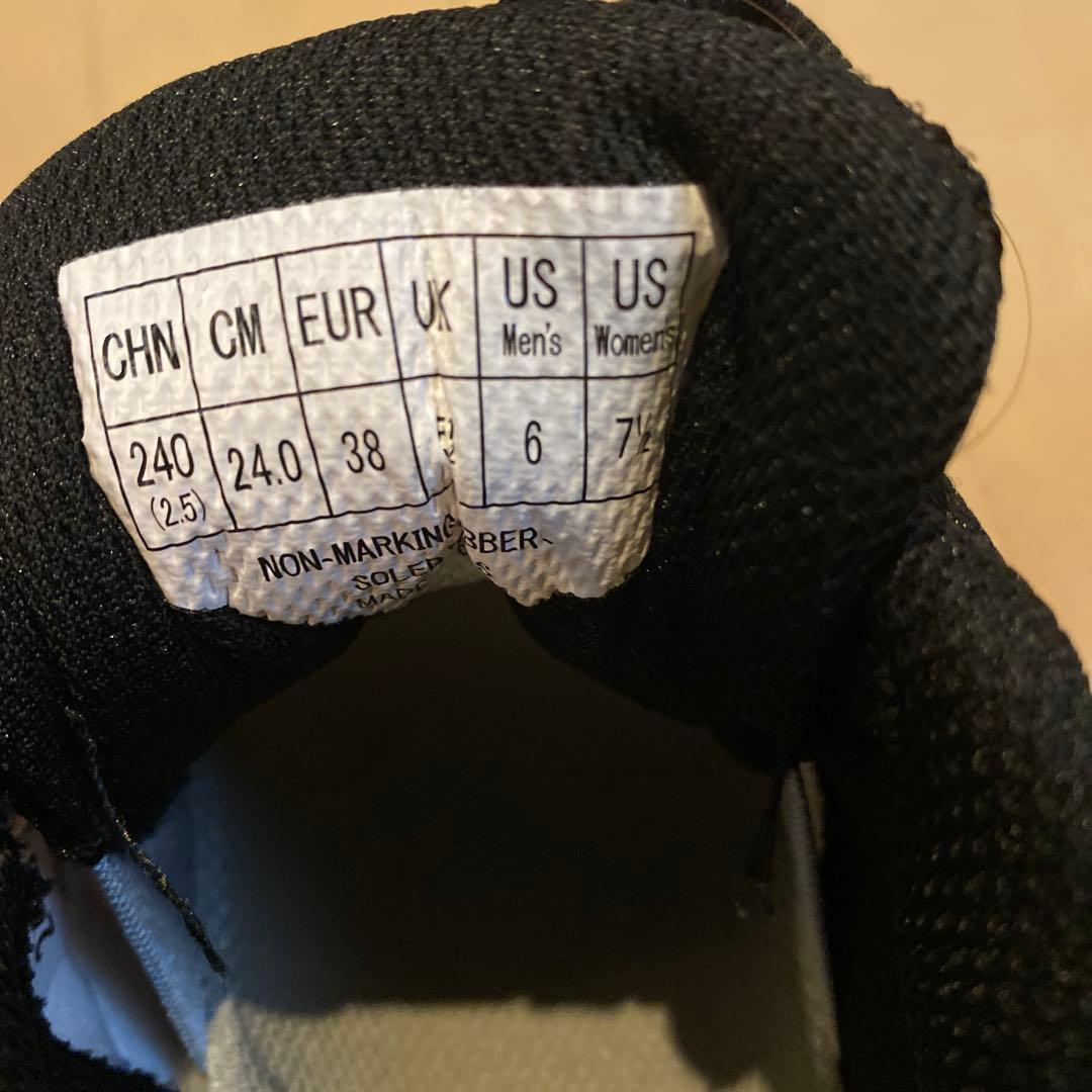 ヨネックス☆バドミントンシューズ パワークッション840ミッド 24cm