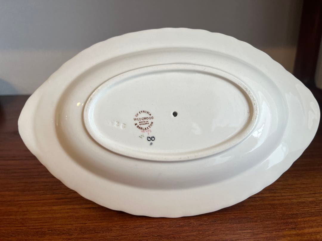 Wedgewood ヴィンテージ　グレービーボート