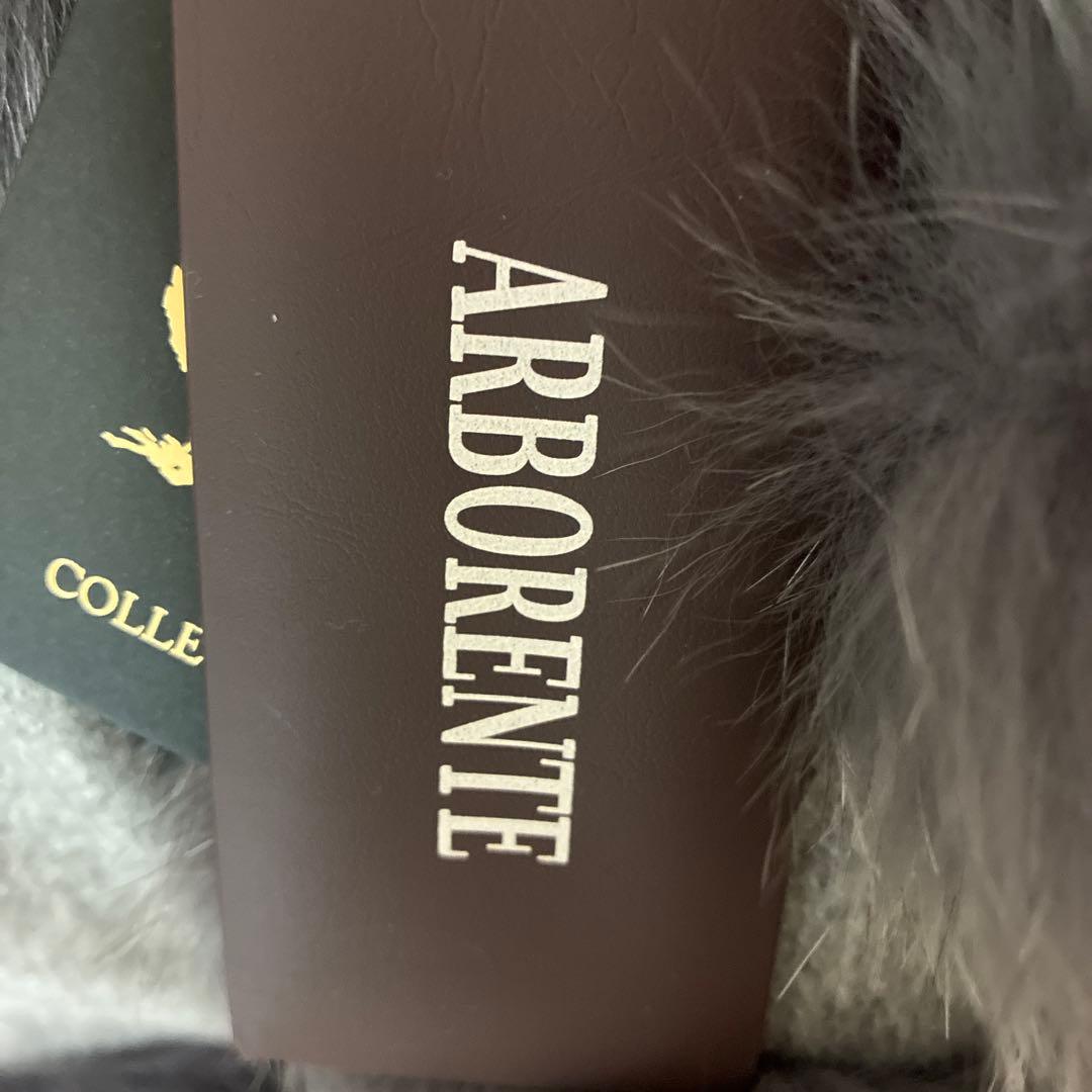 高級カシミヤファー付きグレーケープコート