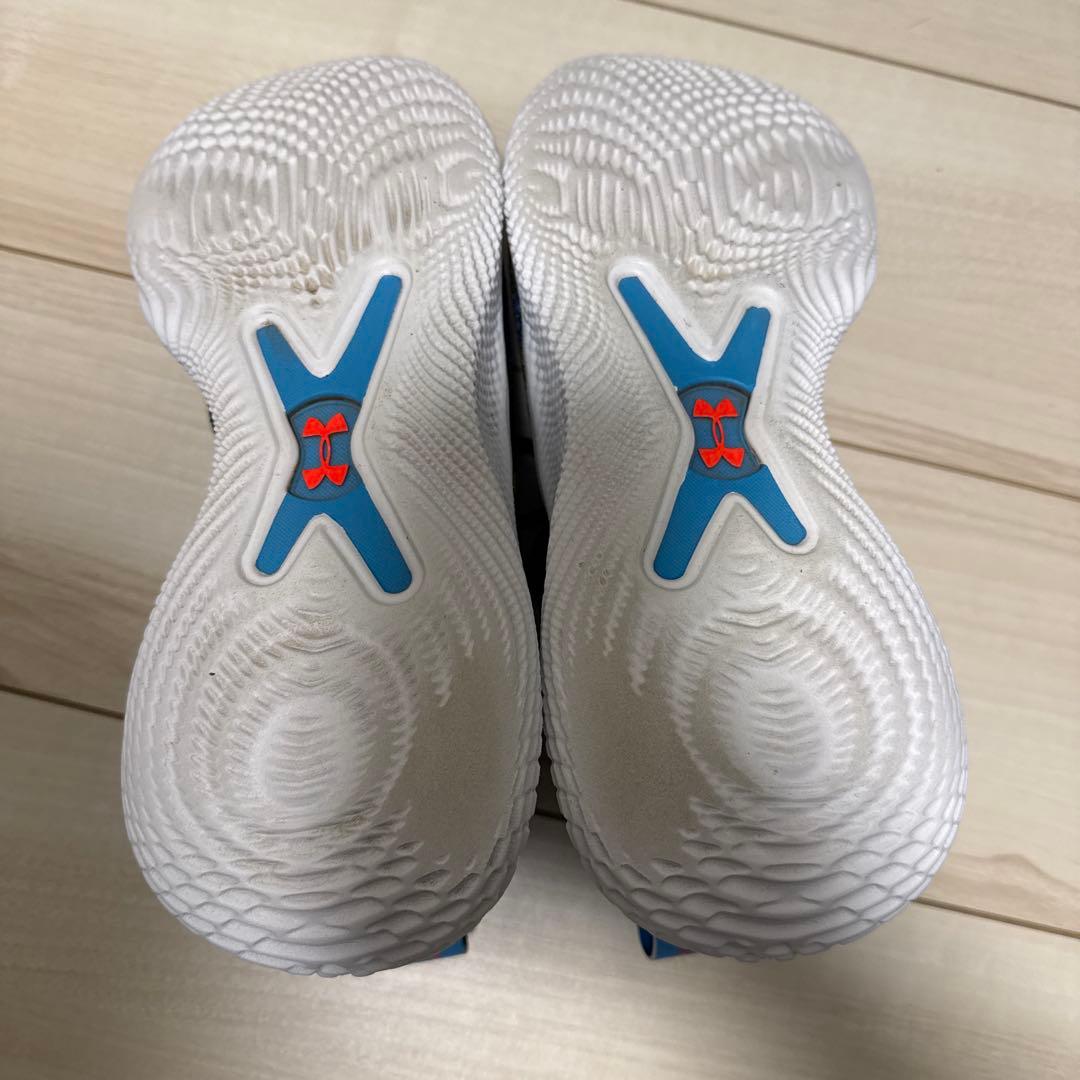 バスケットボールシューズ curry10