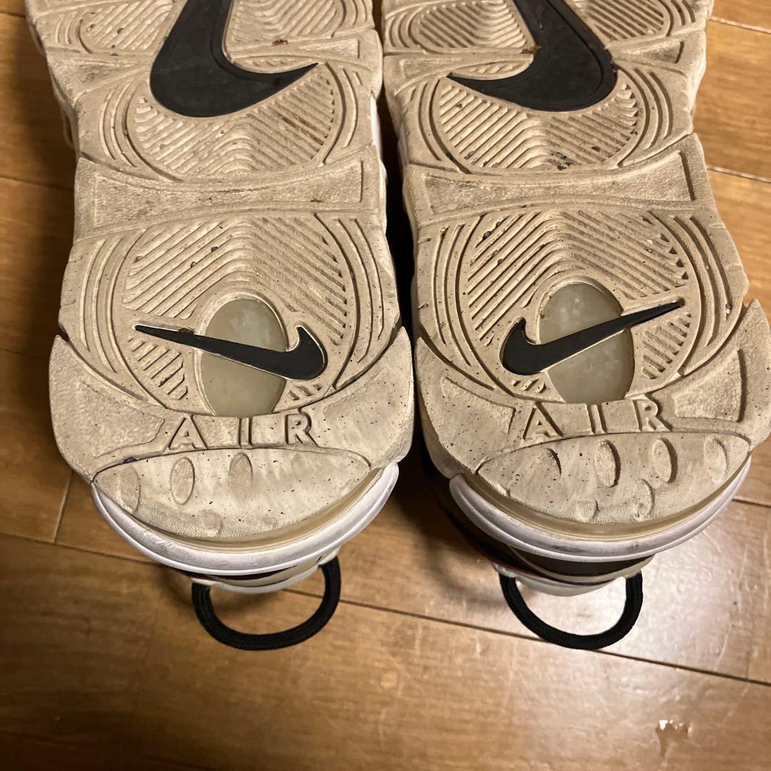 ぱるぱるNIKE モアアップテンポ28.5cm白黒美品