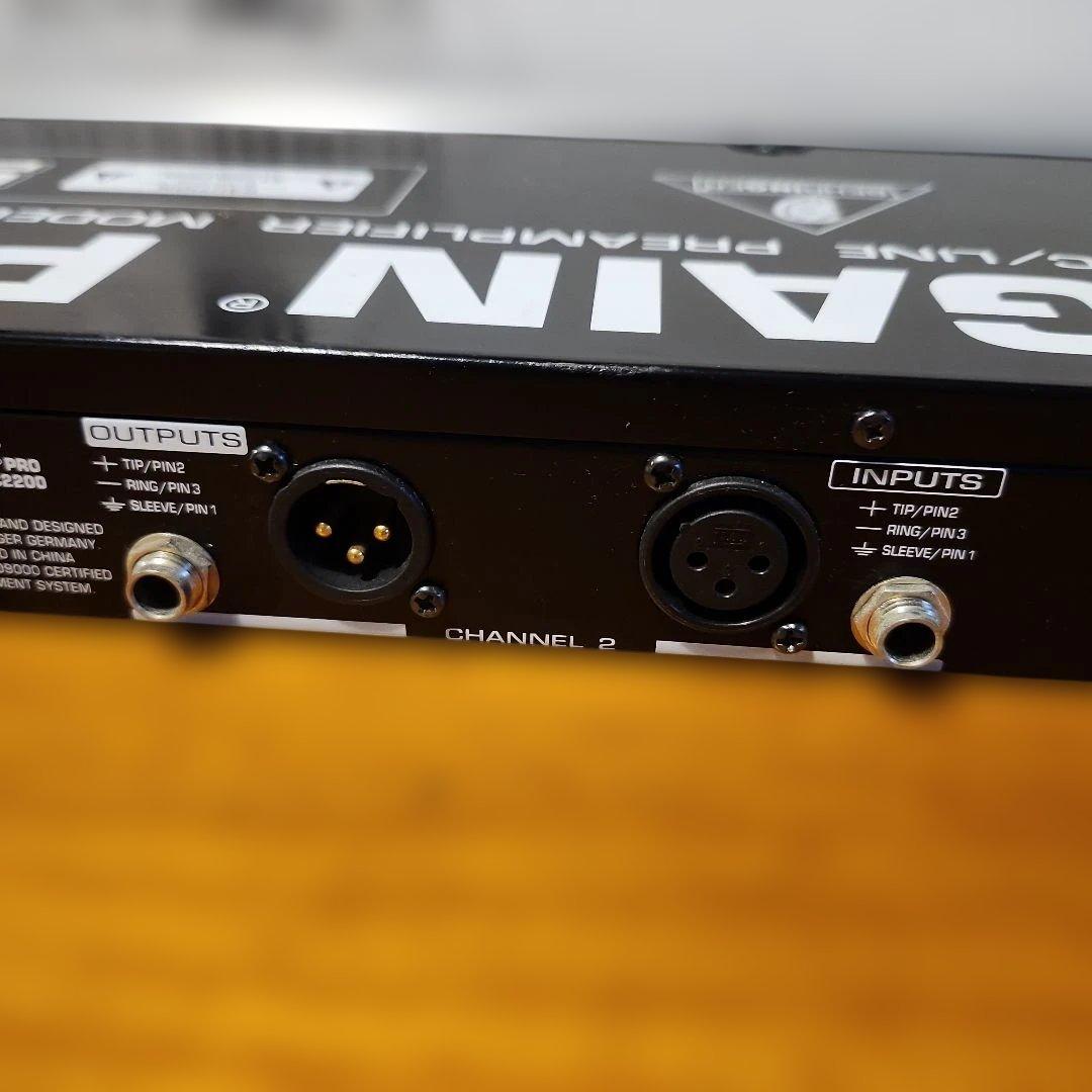 配信機器・PA機器・レコーディング機器 BEHRINGER MIC2200 TUBE MIC/LINE PREAMP.