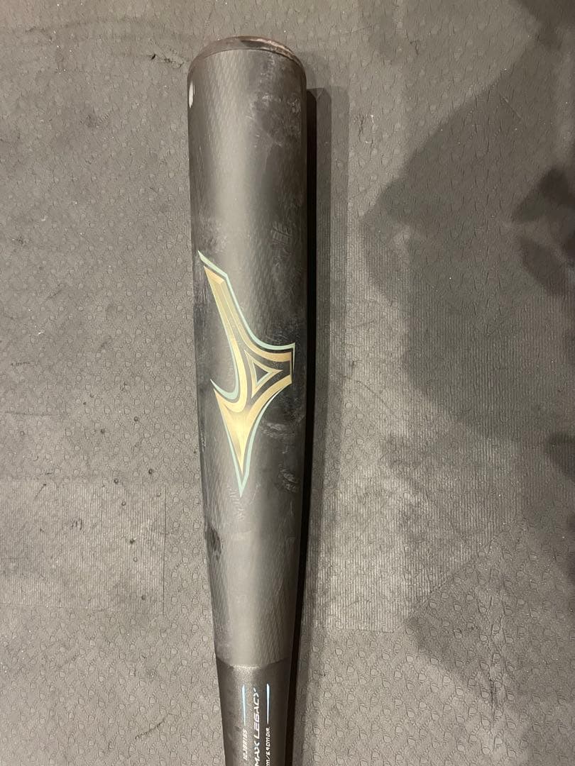 BEYONDMAX LEGACY 軟式バット　85cm 740g ミドルバランス