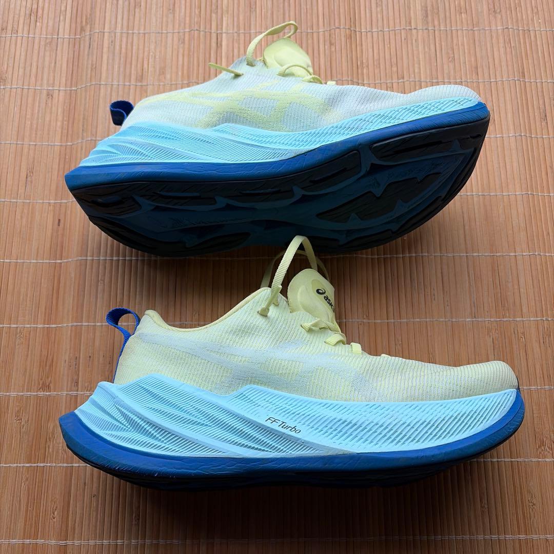 SUPERBLAST スーパーブラスト　アシックス　25.0