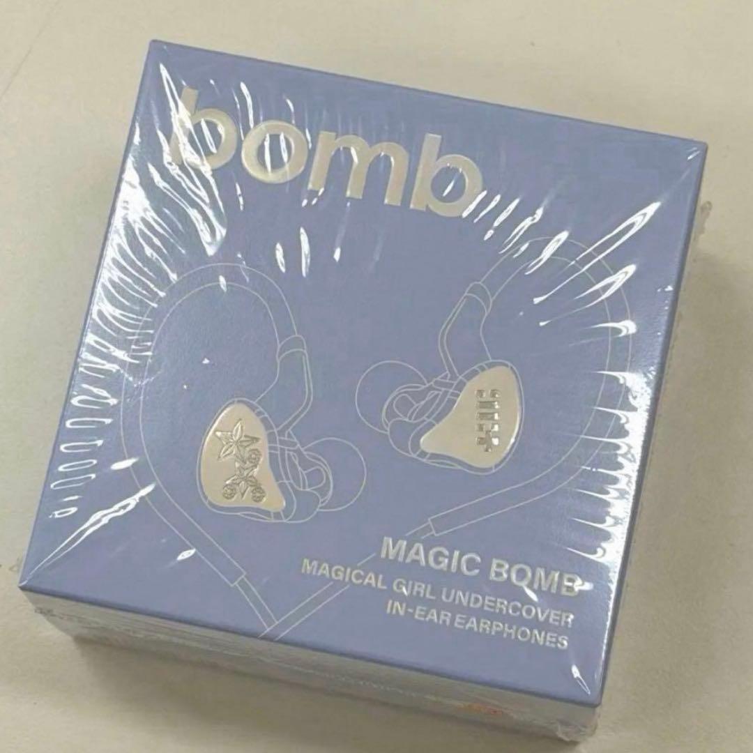 【新品未開封】ILLIT bomb Merch Ver. イヤホン イヤモニ