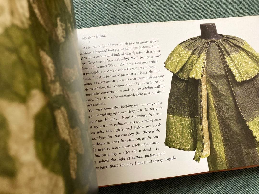 希少 アーティストIsabelle de Borchgrave 紙の世界 洋書